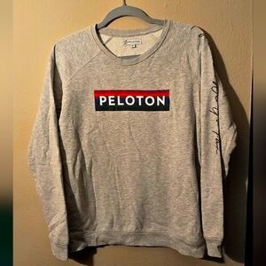 Peloton Fleece Lined Crew Rainbow Logo Sweatshirt Size Medium